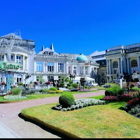 L'essentiel A * פרנקורשנס